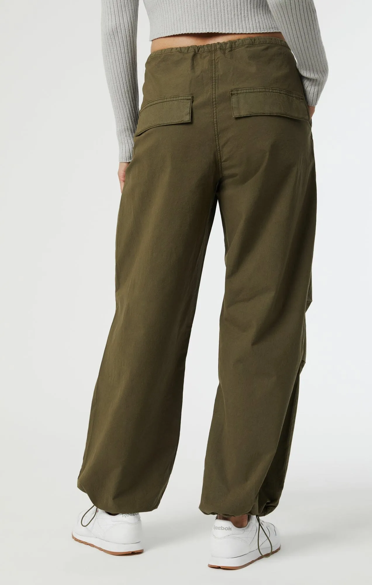 HILL PARACHUTE PANTS IN KHAKI MOVE