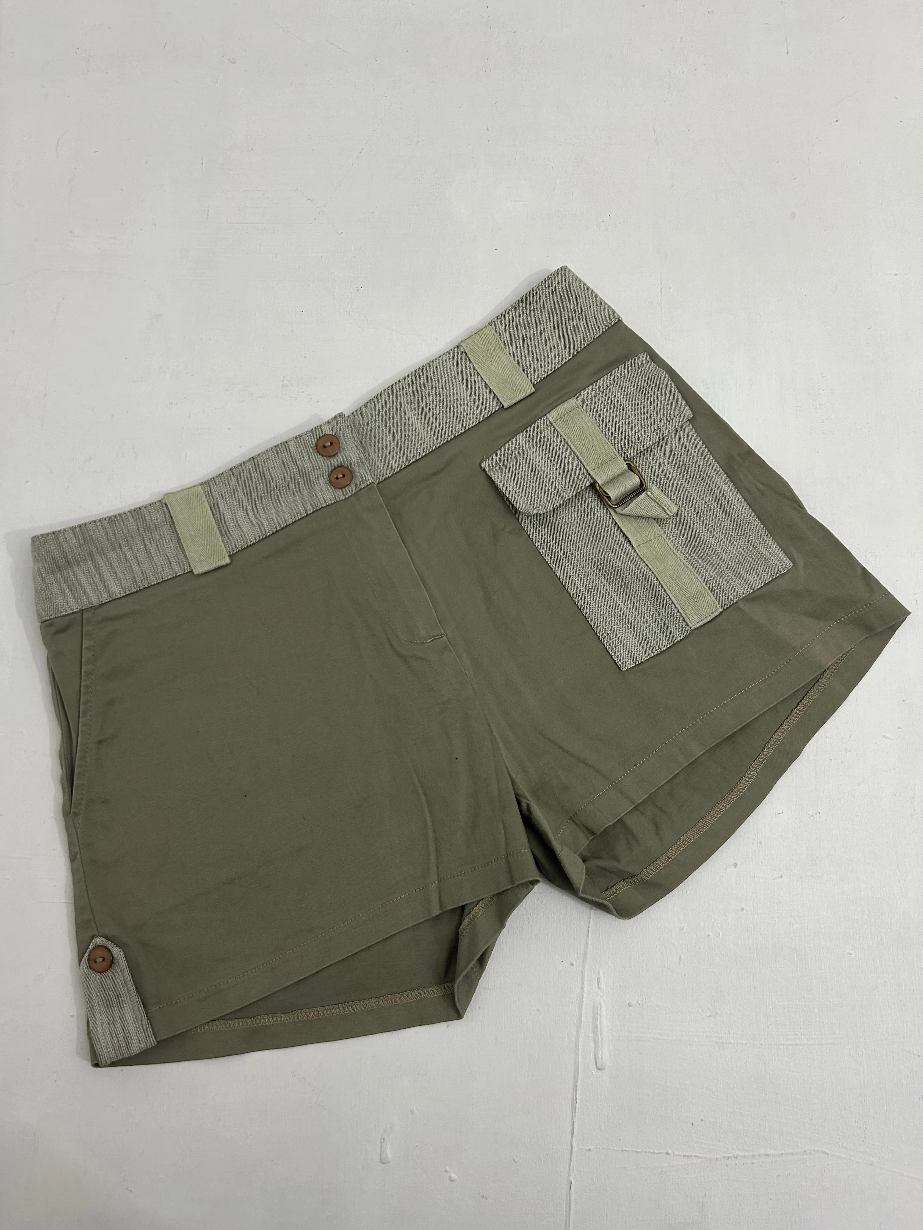 Low rise khaki cargo cotton mini/ micro short (S/M)