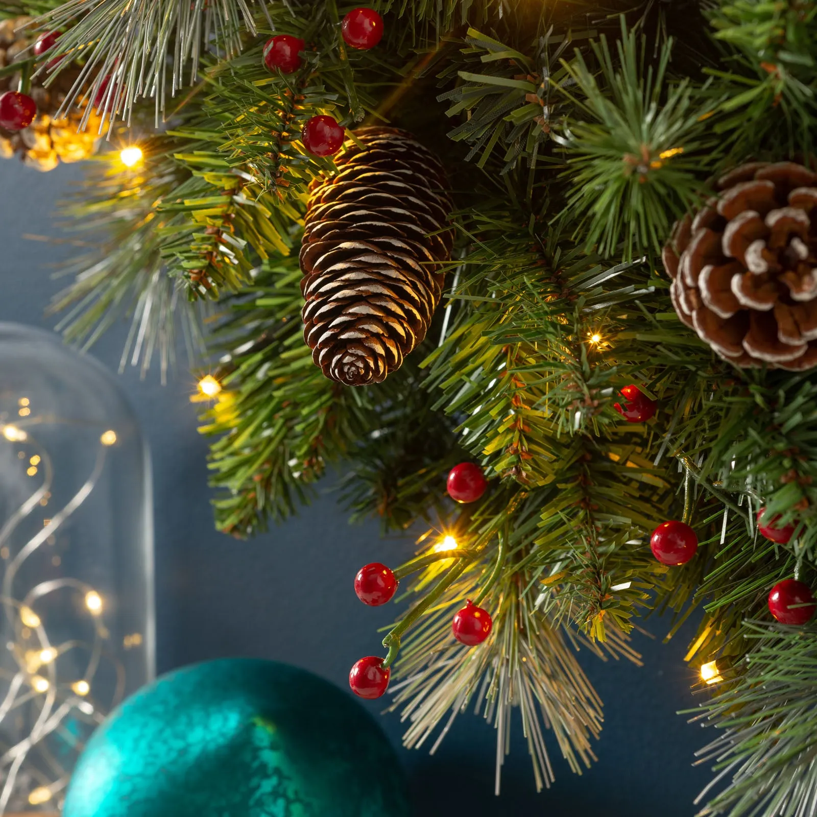 Pre-Lit Frosted Garland, Pinecones & Berries, 9 ft