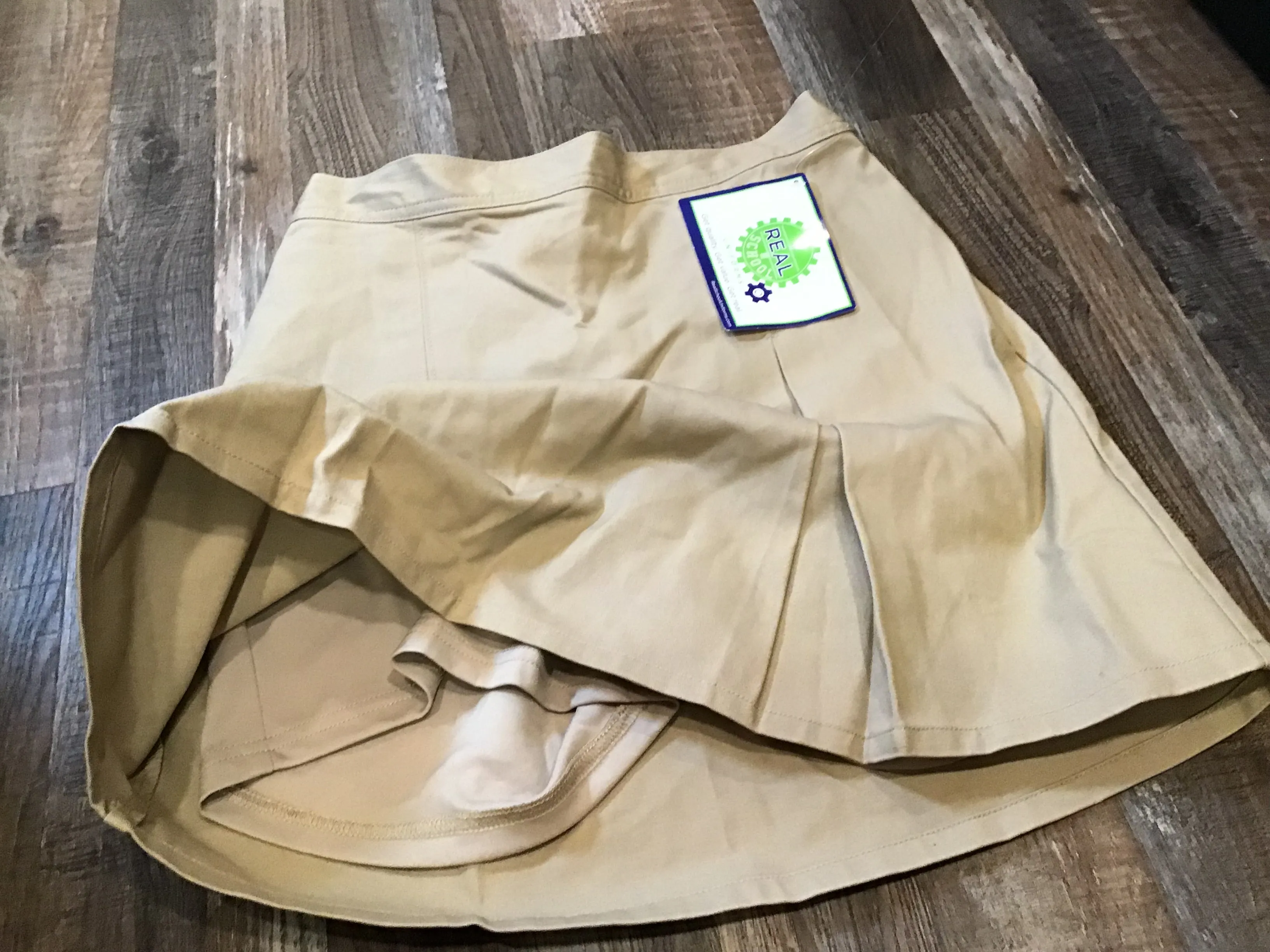 REAL SCHOOL Uniform Khaki Skirt Girls size 3/4 NWT