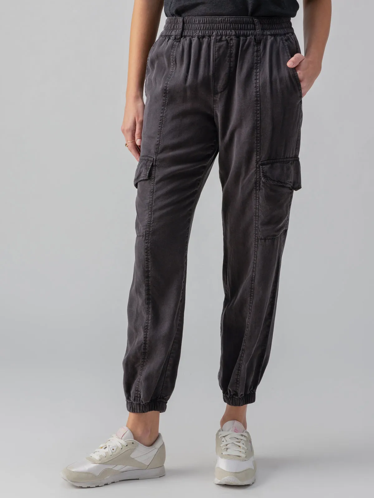 Relaxed Rebel Standard Rise Pant Black