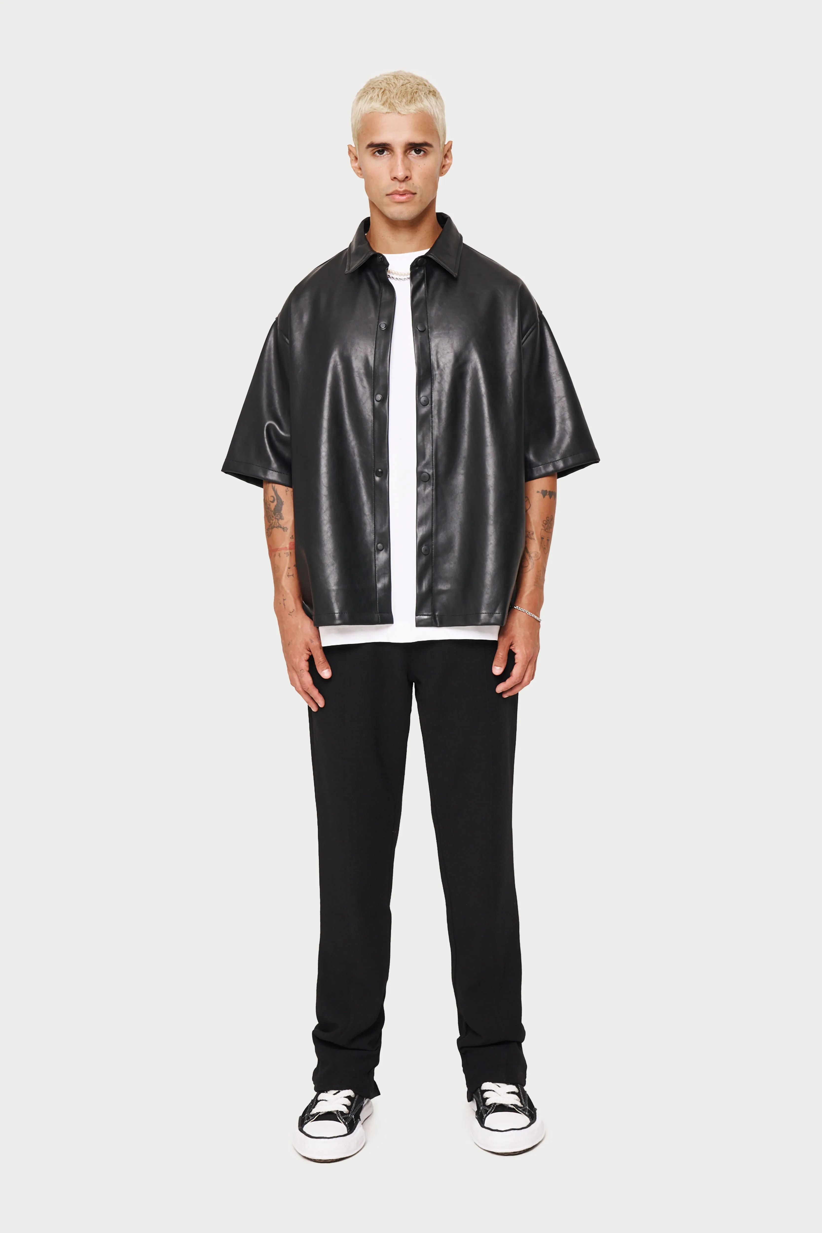 SHORT SLEEVE BOXY LEATHER SHIRT - BLACK