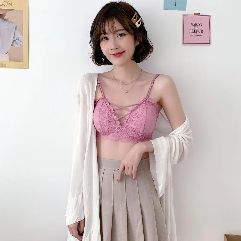 Women's  Lace Pattern Crop Top